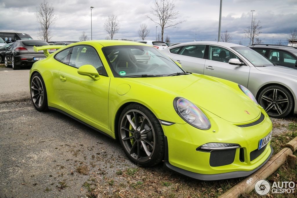 Porsche 911 GT3 Lime