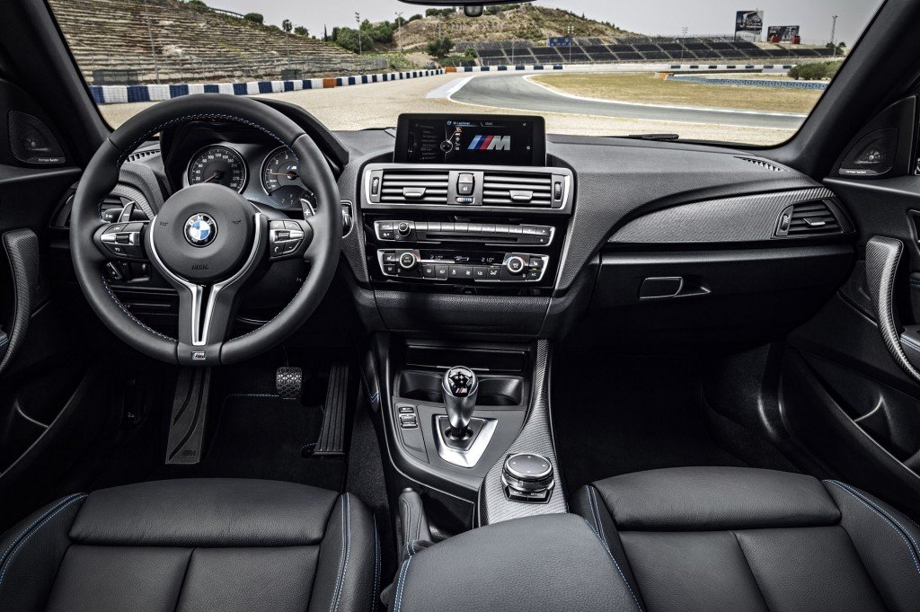 2016 BMW M2