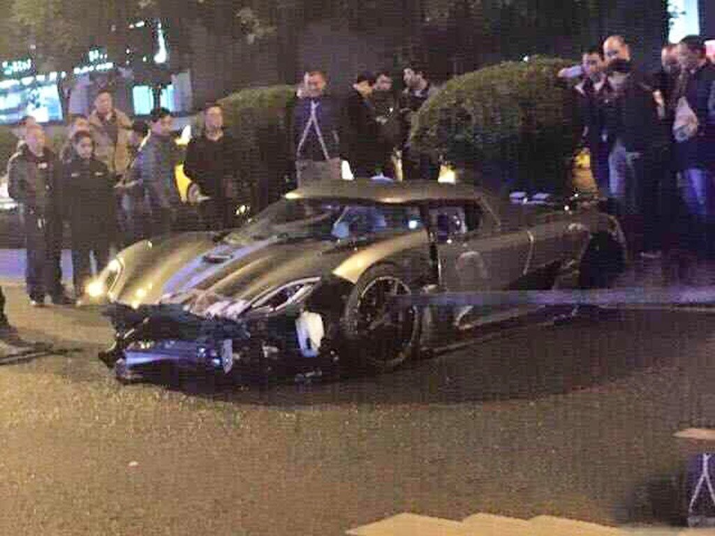 Koenigsegg Agera R Crashes in China