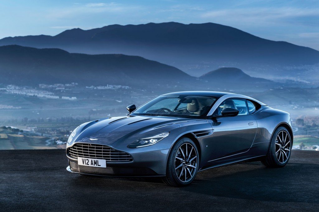 2017 Aston Martin DB11- 2016 Geneva Motor Show-1