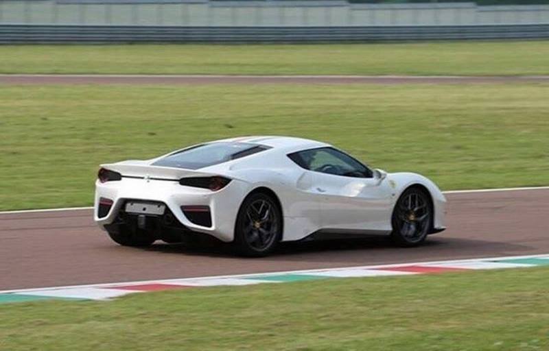 Mystery Ferrari spotted at Fiorano-2
