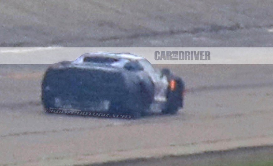 2019 Chevrolet Corvette C8 spy shots-2