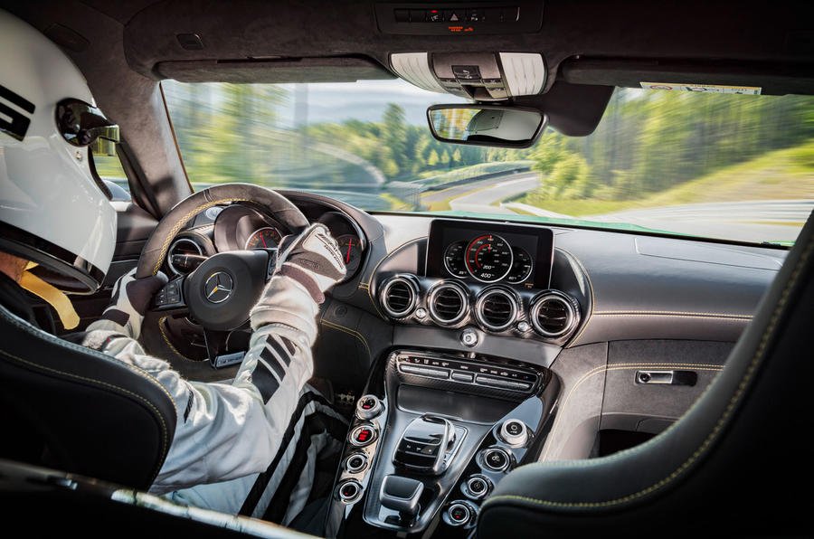 Mercedes-AMG-GT-R-launched-4