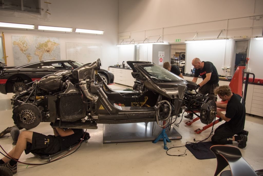 Crashed Koenigsegg One-1 back at Angelholm