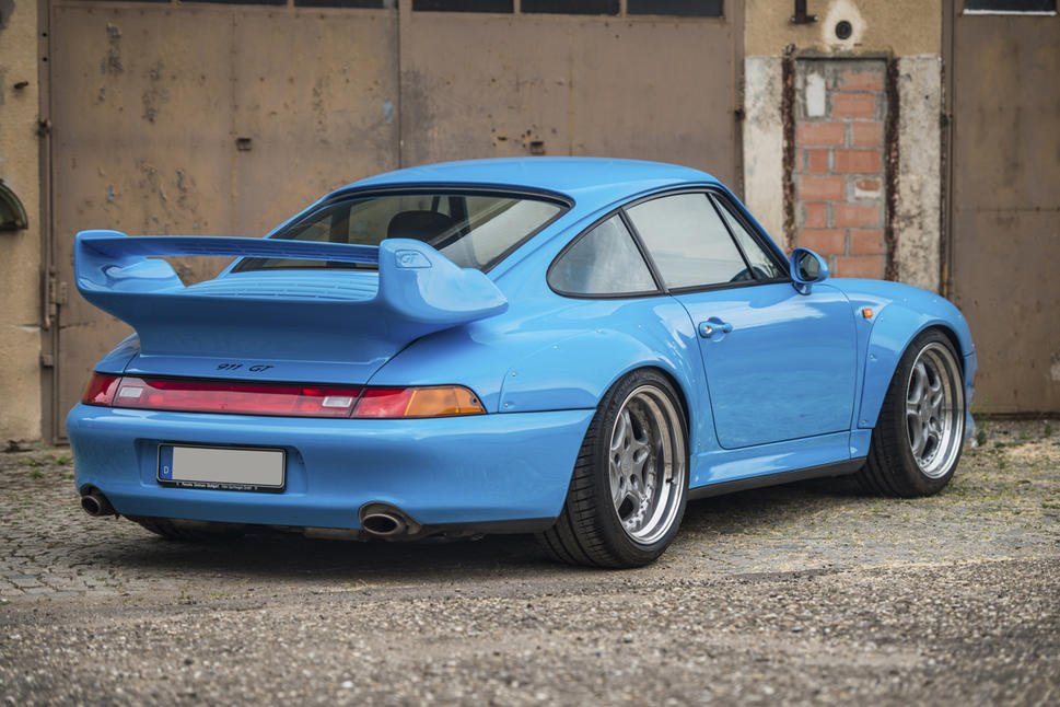 1995-porsche-911-gt2-993-rm-sothebys-london-auction-2