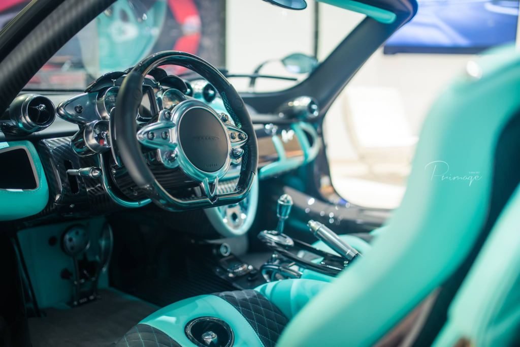 pagani-huayra-dinastia-in-purple-carbon-fiber-4