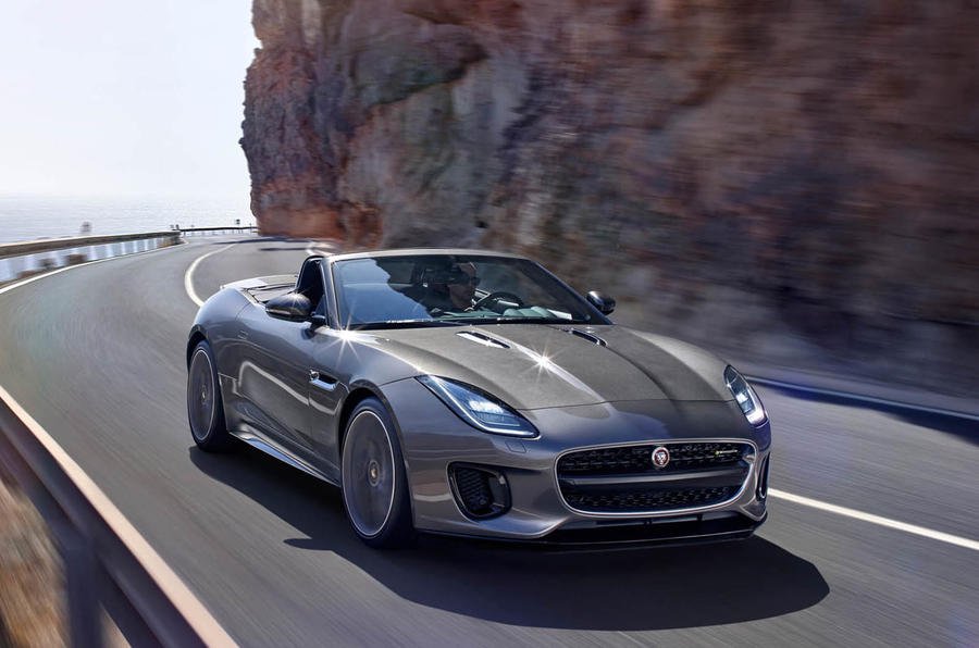 2017-Jaguar-F-Type-R-Dynamic-4