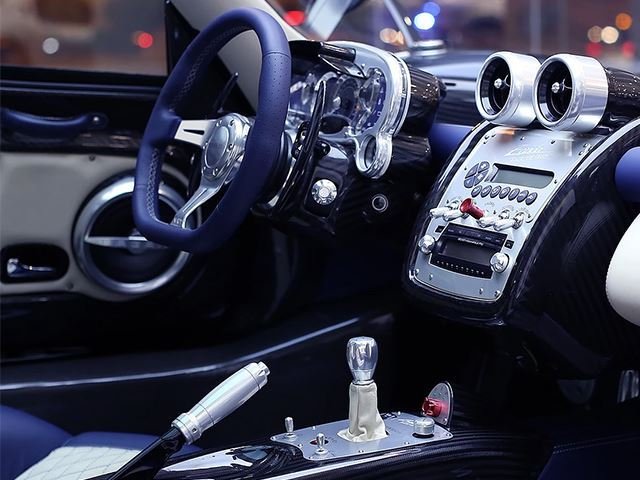 Pagani Zonda Tricolore for sale in Saudi Arabia-4