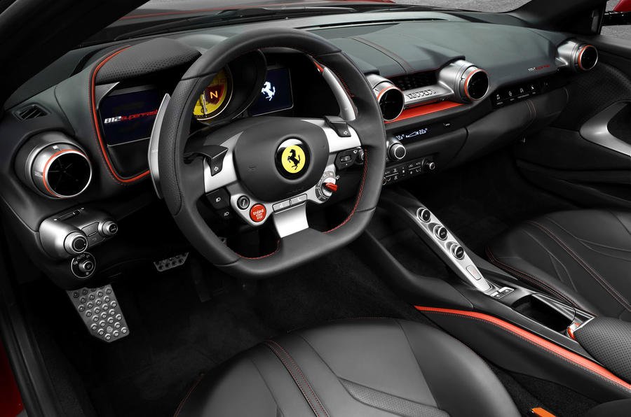 Ferrari 812 Superfast-2017 Geneva Motor Show-6