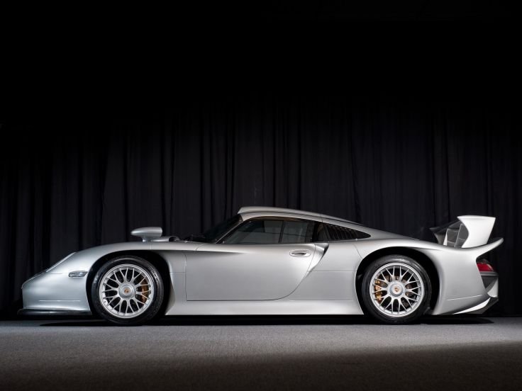 1998 Porsche 911 GT1 Strassenversion-Amelia Island Auction-2