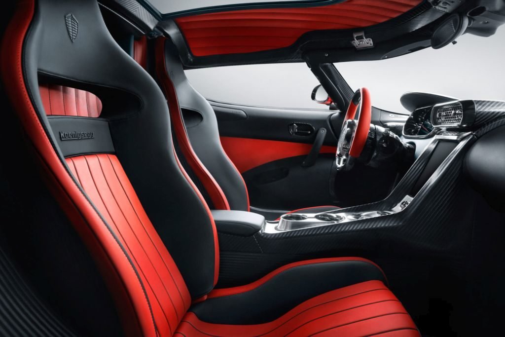 Koenigsegg Regera-Candy Apple Red-2017 Geneva Motor Show-2