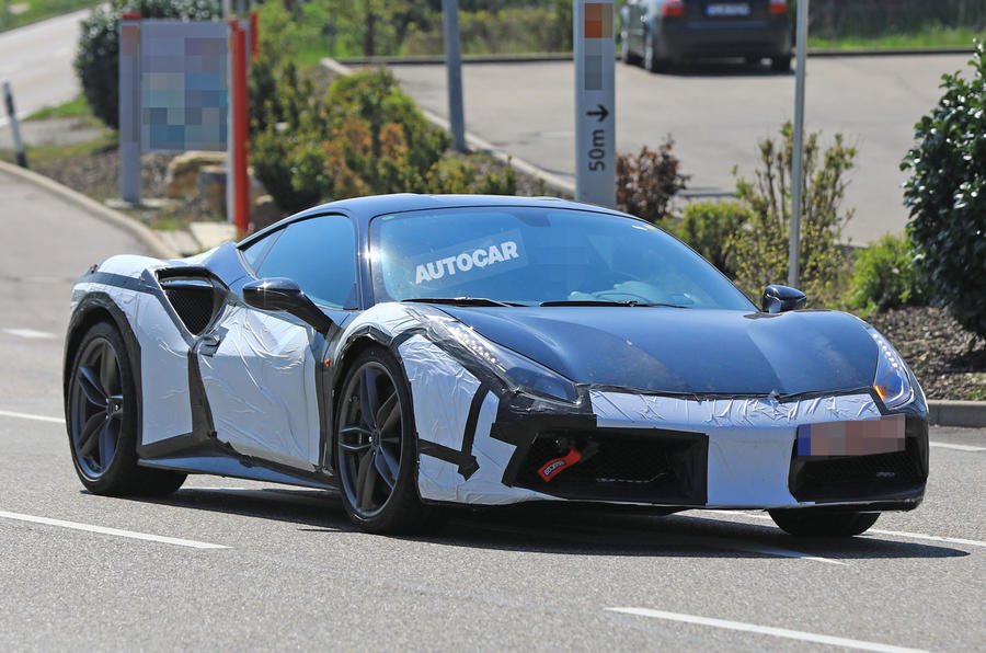 Ferrari 488 GTO-458 Speciale Successor-spy shots-1