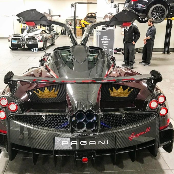 Red Carbon-Pagani Huayra BC Kingtasma-8