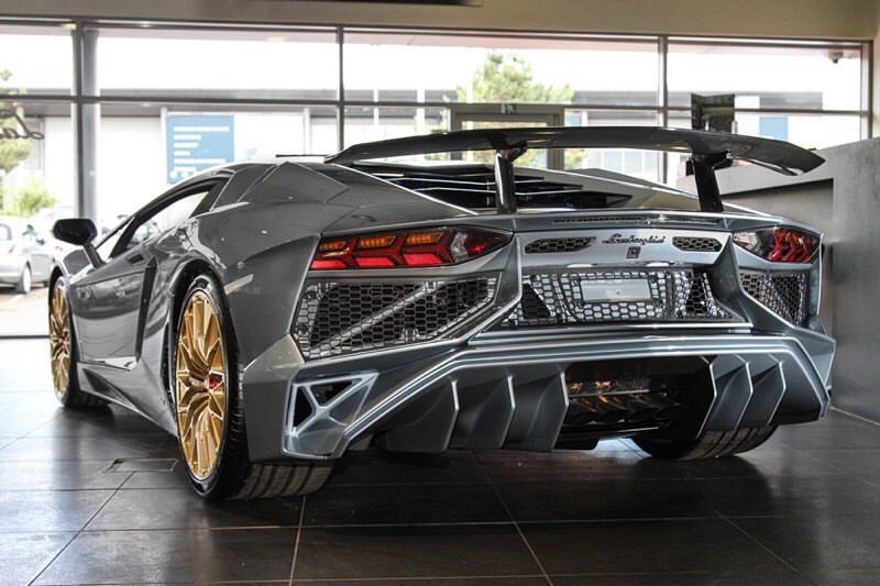 Final Lamborghini Aventador SV-Edinburgh-1
