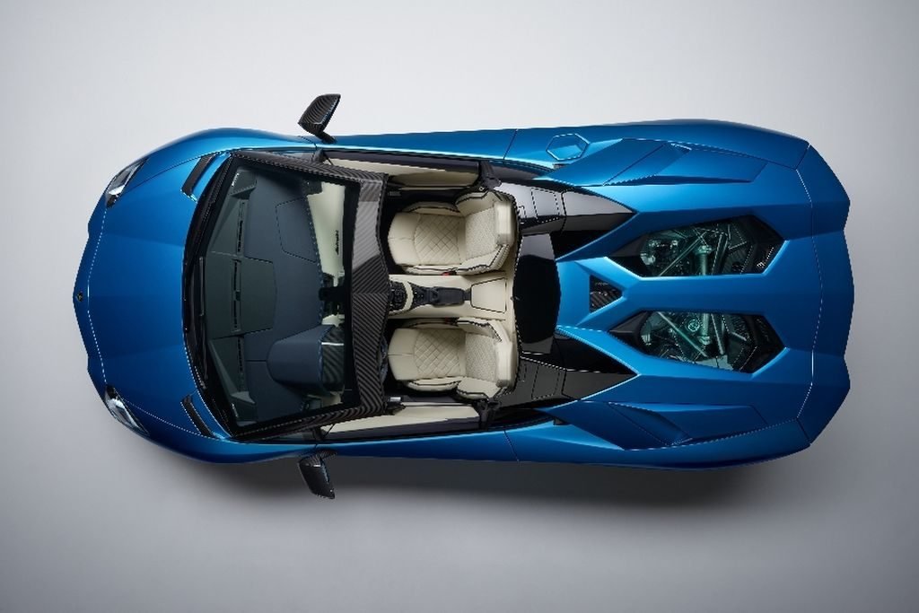 Lamborghini Aventador S Roadster-2017 Frankfurt Motor Show-3