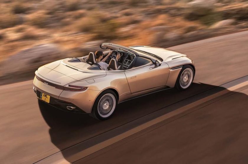 db11_volante_04