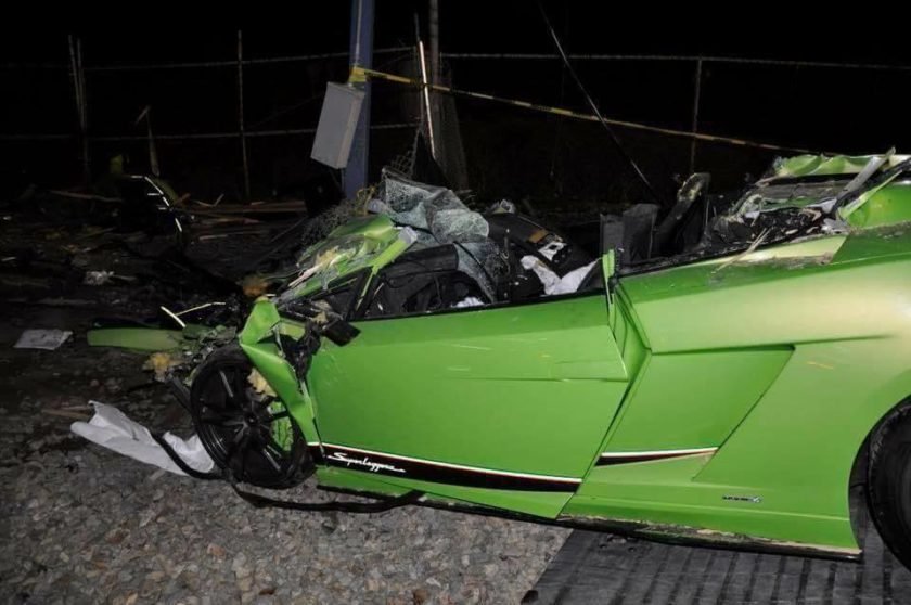 Green Lamborghini Gallardo Superleggera Crash-California-2