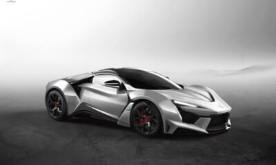 W Motors Fenyr SuperSport
