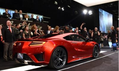 Acura NSX VIN 001 Sold for $1.2 Million at Barret-Jackson's Charity Auction-1