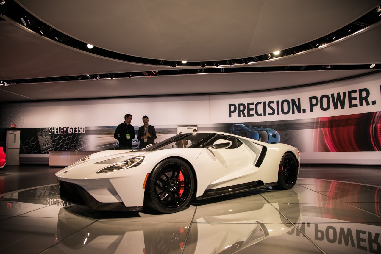 Ford GT- 2016 Detroit Auto Show-19