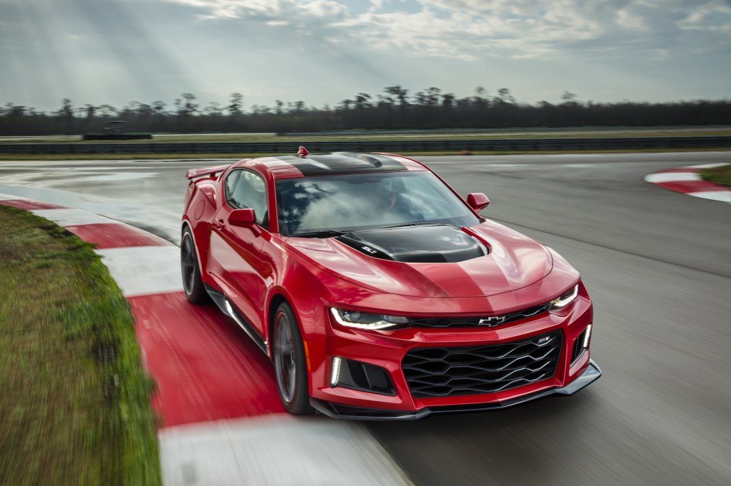 2017 Chevrolet Camaro ZL1- 2016 NY Auto Show-1