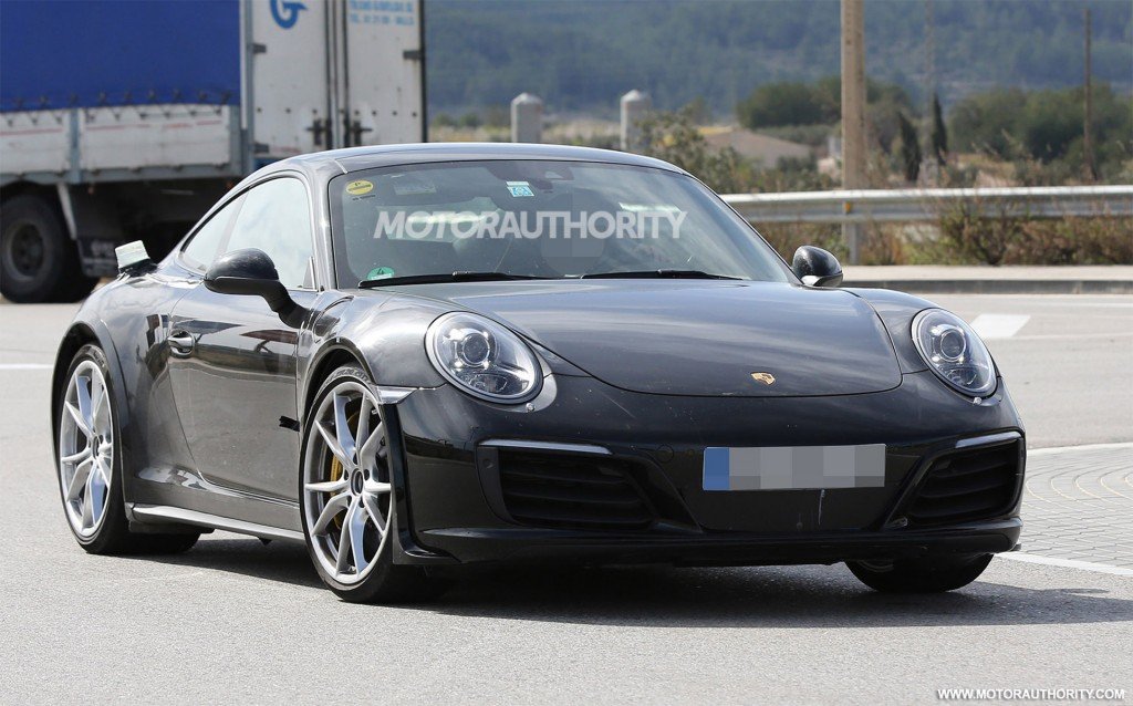 2019 Porsche 911 Prototype Caught Testing-1