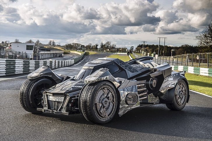 Gumball 3000- Team Galag Batmobile 2.0