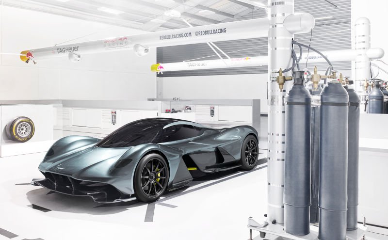 Aston Martin AM-RB 001 Concept-2