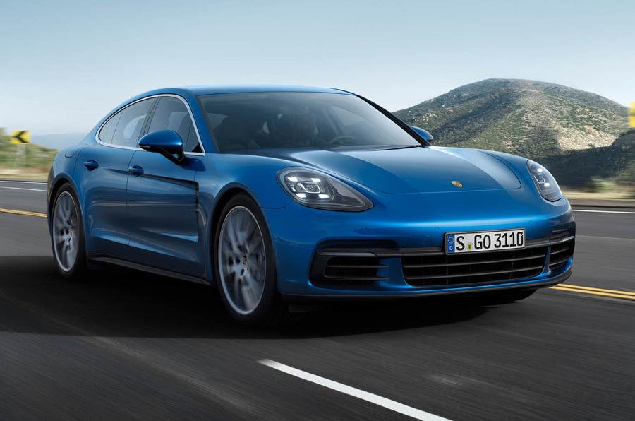 Porsche Panamera 4S-1