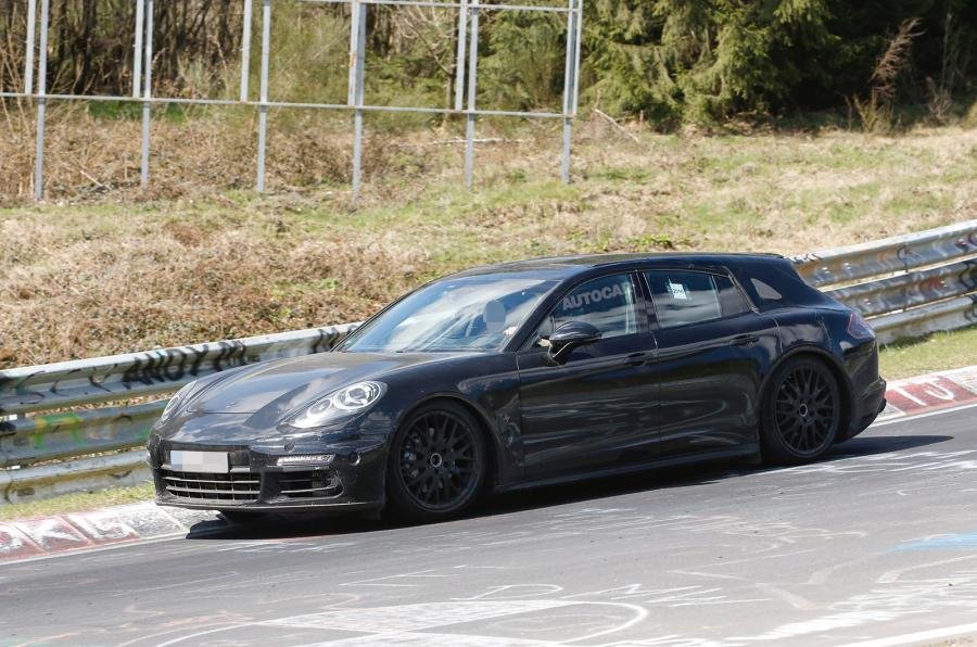 2017 Porsche Panamera Sport Turismo spy shots-1