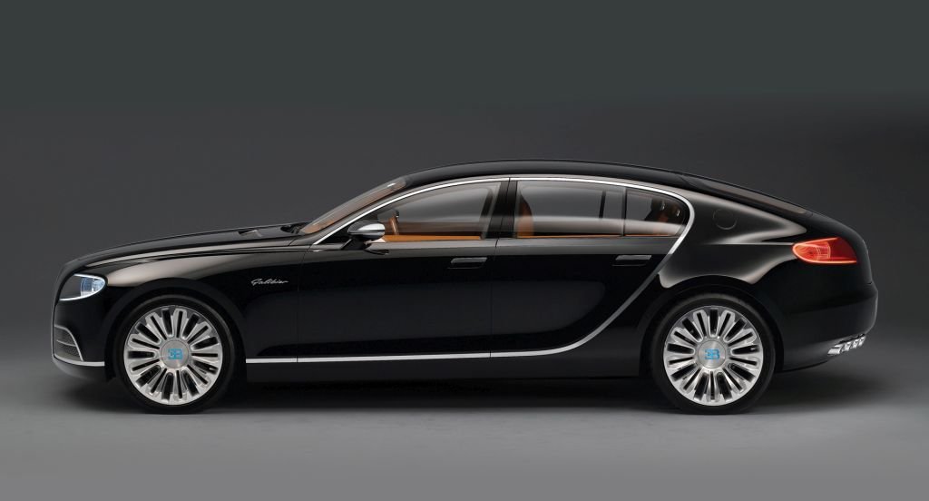 Bugatti 16C Galibier sedan