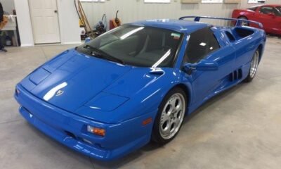 donald-trumps-lamborghini-diablo-vt-roadster-for-sale-13
