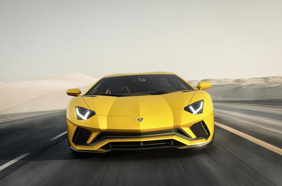 2018 Lamborghini Aventador S-launch-2