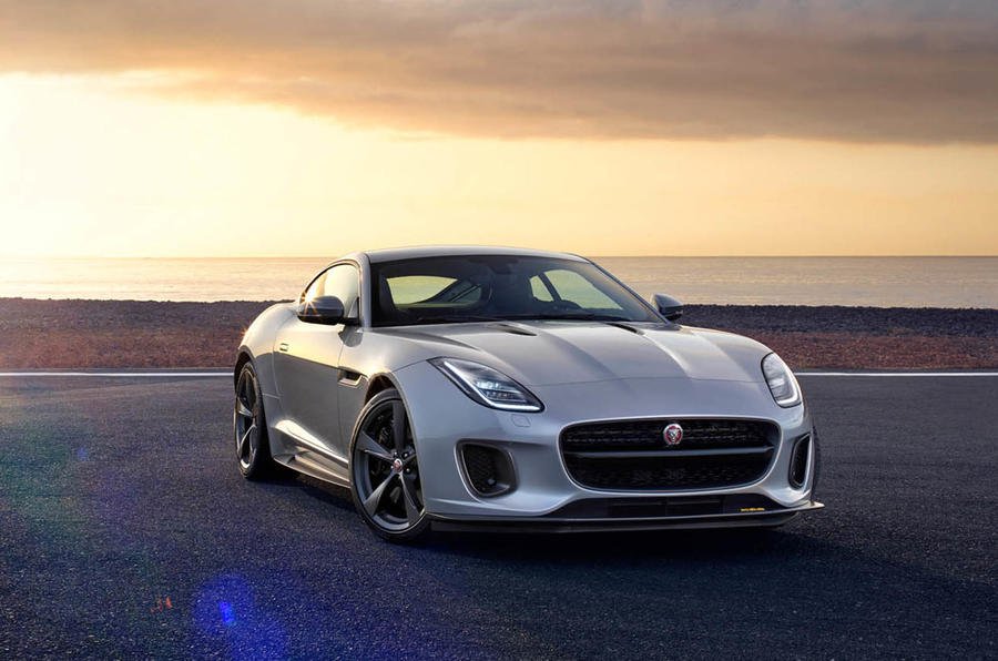 2017-Jaguar-F-Type-400-Sport-13