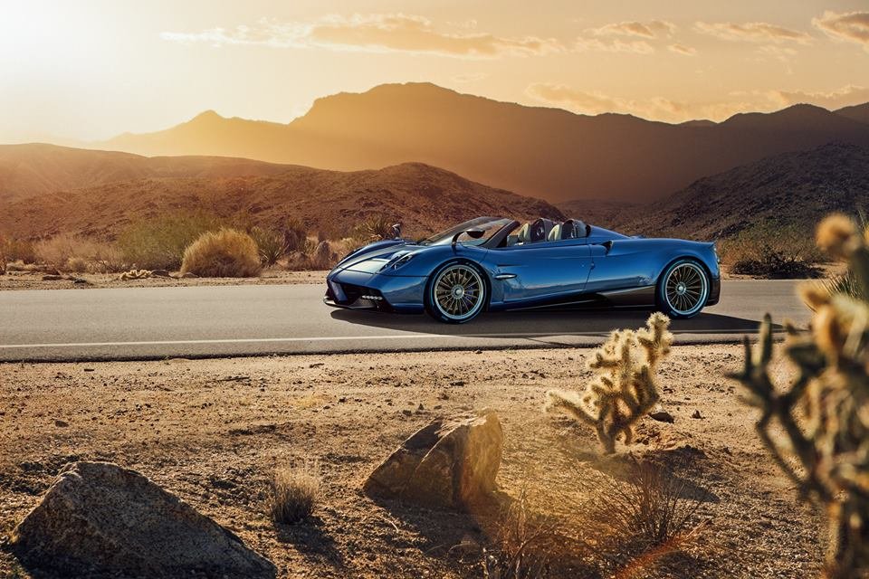 Pagani Huayra Roadster- 2017 Geneva Motor Show-6
