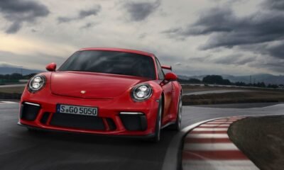 2018 Porsche 911 GT3-2017 Geneva Motor Show-1