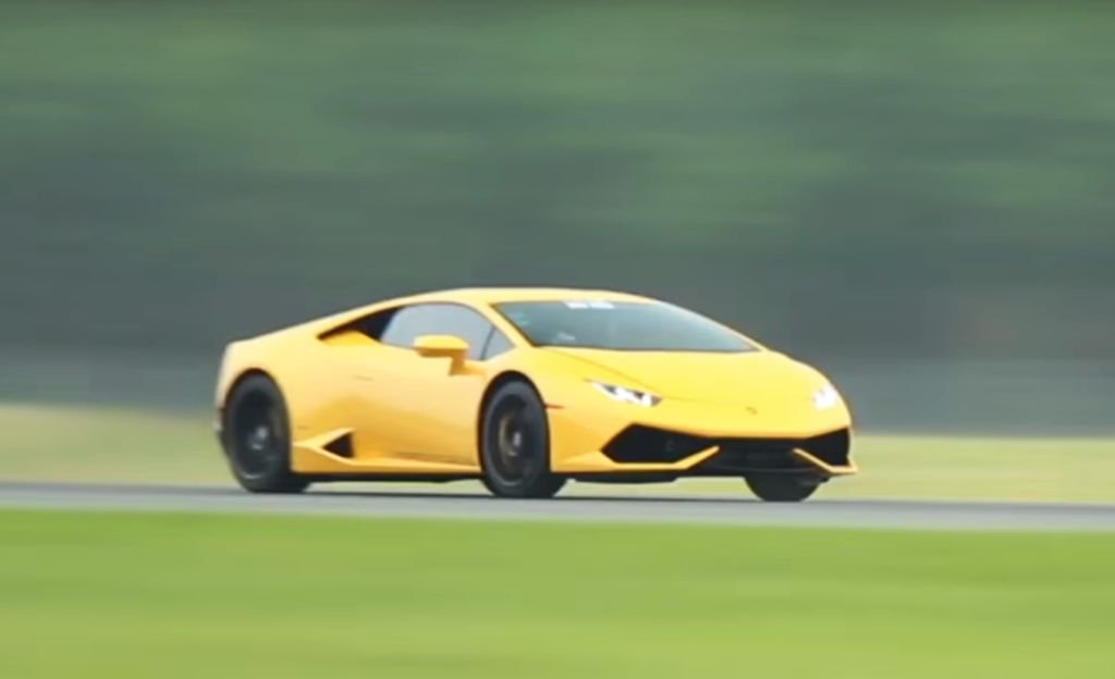 Twin-turbo Lamborghini Huracan-UGR-Half Mile World Record