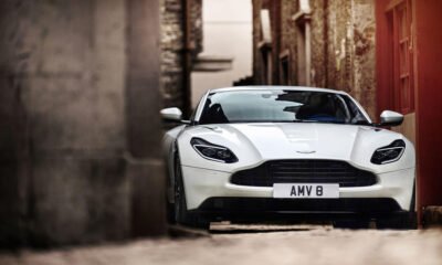 Aston Martin DB11-AMG V8-7
