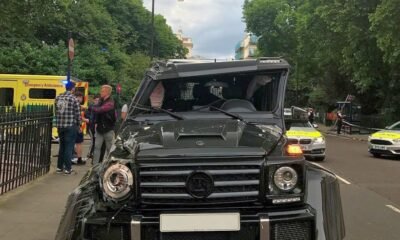 Brabus G500 4x4 roll over crash-London