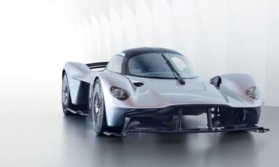 Aston Martin Valkyrie-official image-1