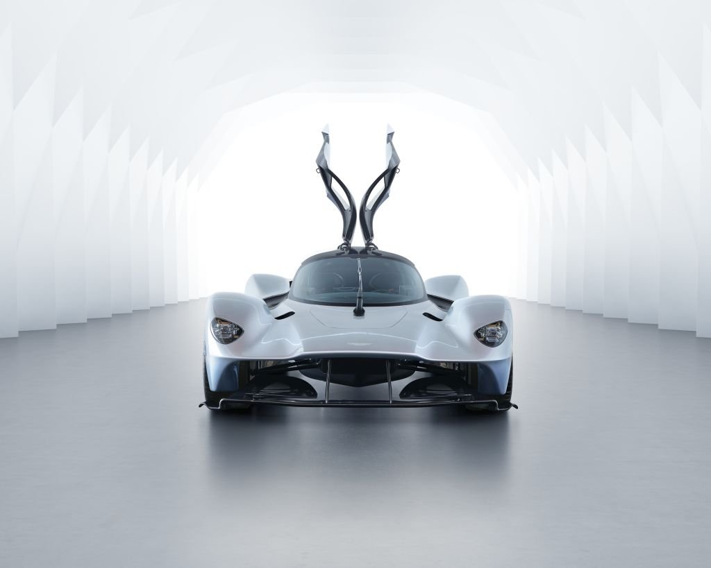 Aston Martin Valkyrie-official image-5