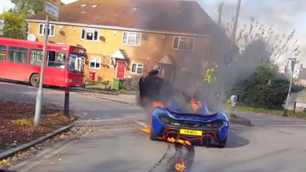 Blue Mclaren P1 by MSO-fire-London