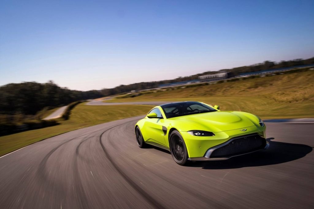2018 Aston Martin Vantage-exterior-1