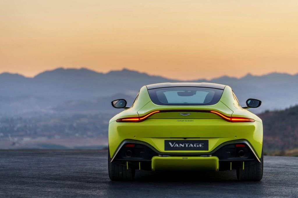 2018 Aston Martin Vantage-exterior-9