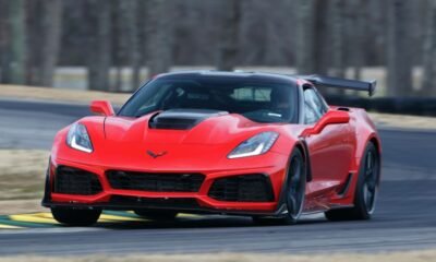 2019 Chevrolet Corvette ZR1-VIR Lap Record-Ford GT