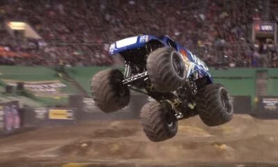 Monster-Jam-Truck-front-flip-Las-Vegas-2017