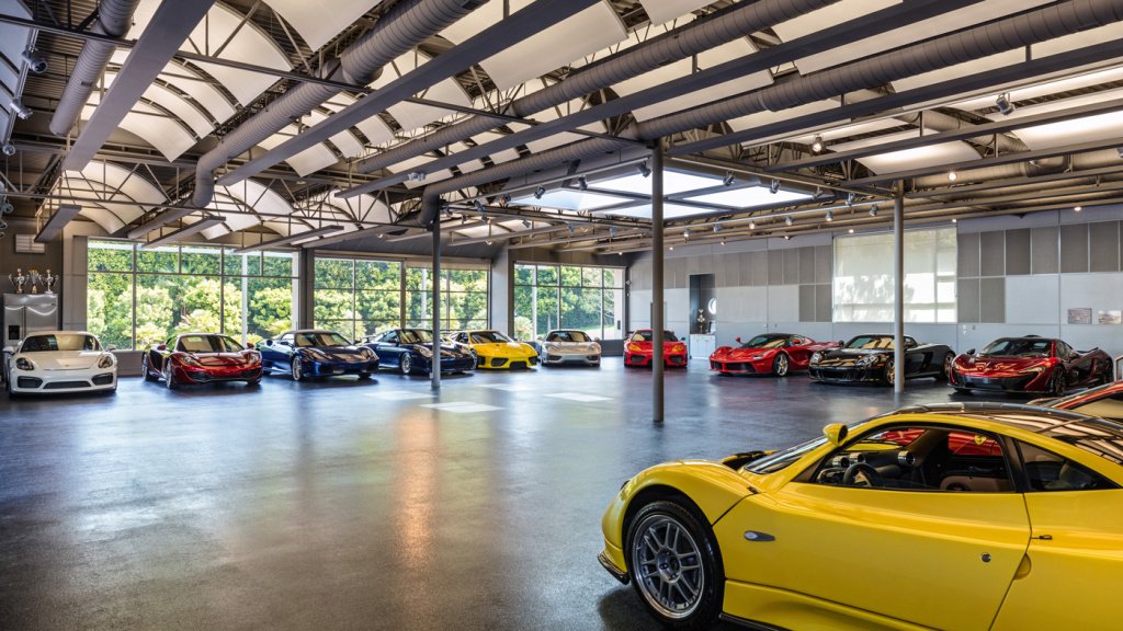 Steve Goldman-Malibu-Car-collection-4