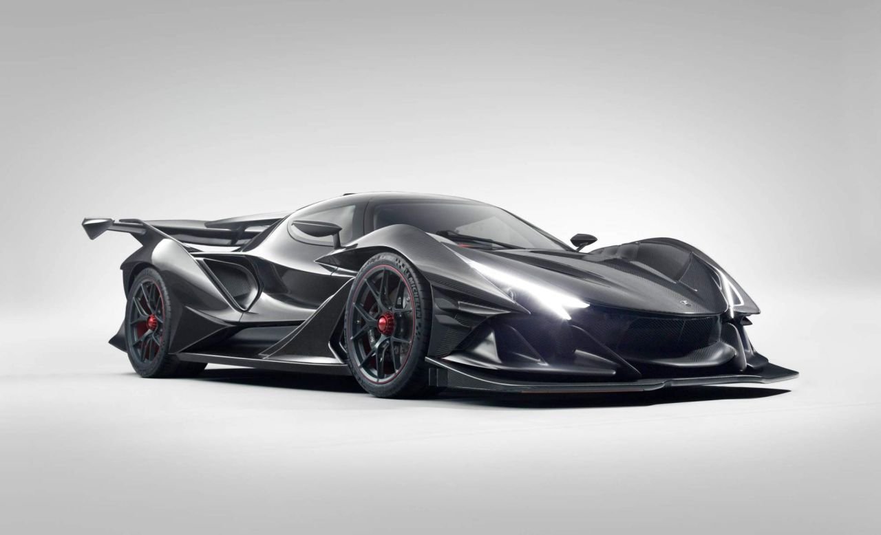 Apollo-Intensa-Emozione-exterior-3-4051