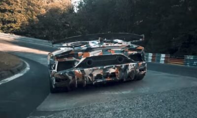 Lamborghini-Aventador_SVJ-power-to-weight-ratio