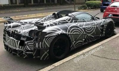 Pagani Huayra BC Roadster scoop 1